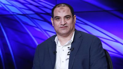 مشير حنفي يشيد بالخطيب ومجلس الأهلي ويكشف توقعه للأحمر أمام بايرن ميونيخ