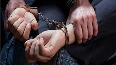 ضبط شخصين لاتهامهما بالاستيلاء على أموال من مواطنين بزعم توظيفها في الغربية