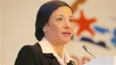 وزيرة البيئة: قانون المخلفات الجديدة يشترط الحصول على ترخيص مزاولة
