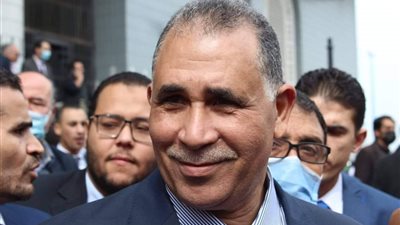 مؤشرات أولية.. علام يقترب من منصب نقيب المحامين بالإسكندرية