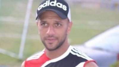 معتز إينو: طارق حامد وحمدي فتحي الأقرب لقيادة خط وسط 