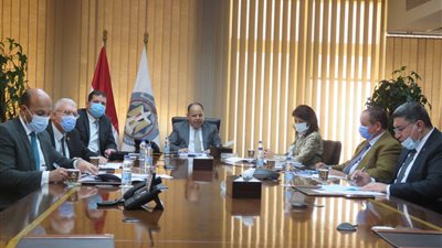 وزير المالية يعلن موعد تشغيل مراكز الخدمات اللوجستية بالدخيلة وبورتوفيق والإسماعيلية وسفاجا