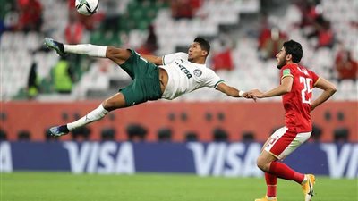 بعد مرور 60 دقيقة.. حصون دفاعية للأهلي أمام هجوم بالميراس البرازيلي