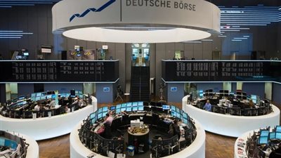 ارتفاع مؤشرات الأسهم الأوروبية بدعم قطاع التكنولوجيا