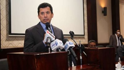وزير الشباب والرياضة يشهد مباراة مصر والإمارات للرجبي