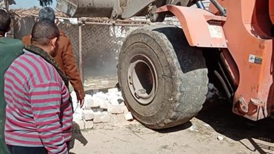 إزالة أبنية في المهد بالأراضي الزراعية بالمنيا