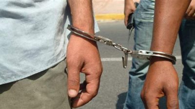 نيابة الخانكة تأمر بحبس عاطلين ضبط بحوزتهما بانجو وحشيش