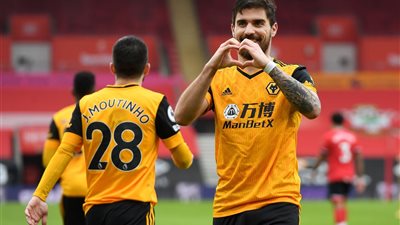 ولفرهامبتون يُسقط ساوثهامبتون بثنائية بالدوري الإنجليزي