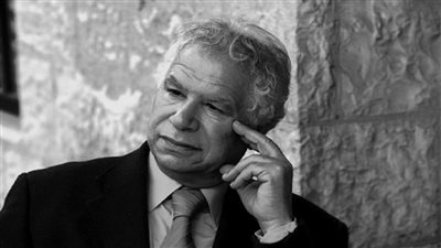 علاء عبد الهادي عن رحيل مريد البرغوثي: فقدنا عاشقًا للقضية الفلسطينية