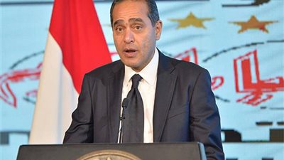 خالد أبو المكارم يتوقع ارتفاع صادرات الصناعات الكيماوية لـ5.8 مليار دولار في 2021