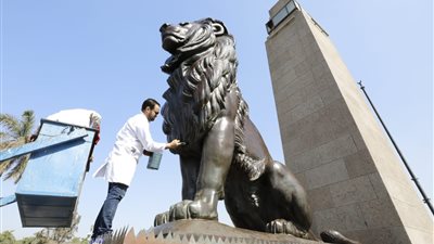 كبير الأثريين يطالب الوزارة بتعميم حملات صيانة التماثيل بجميع محافظات مصر
