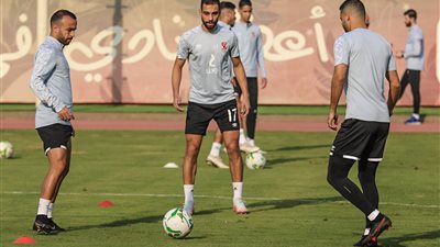 مران فني وخططي في ختام استعدادات الأهلي لمواجهة المريخ السوداني