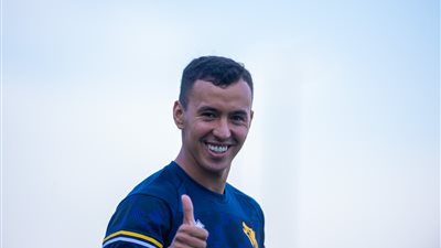 التعاون يعلن وصول البطاقة الدولية لــ