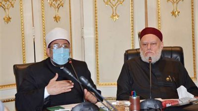 وزير الأوقاف: الوضع المالي للإمام لا بد أن يتناسب مع مكانته العلمية (صور)