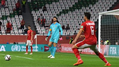 وليد صلاح الدين يكشف تشكيل الأهلي الأفضل لمواجهة المريخ السوداني بدوري الأبطال