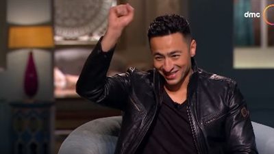 حمادة هلال: 