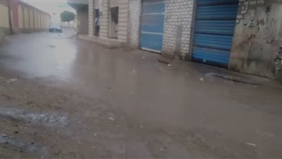 شاهد تساقط الثلوج على كفر الشيخ.. والمحافظة تعلن حالة الطوارئ (فيديو)