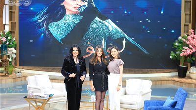 الجمعة المقبلة.. مي عمر وهدير عبد الناصر ضيفا منى الشاذلي في 