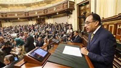 رئيس الوزراء: توجيه المحافظين لتحديد موعد منتظم للقاء النواب لمناقشة القضايا المتعلقة بالمواطنين