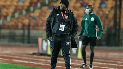 موسيماني يستفسر من الأهلي عن مصير الطائرة الخاصة في رحلة تنزانيا