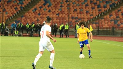 حسين السيد يكشف أسباب مشادته مع شيكابالا في مباراة الزمالك
