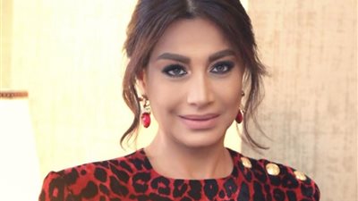 بسمة وهبة تعود للقاهرة وتكشف تفاصيل برنامجها الجديد 
