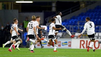 التعادل الإيجابي يحسم مواجهة بيرنلي وفولهام في الدوري الإنجليزي 