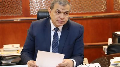 القوى العاملة: 4 مصريين يحصلون على 1.8 مليون جنيه مستحقاتهم عن فترة عملهم بجدة