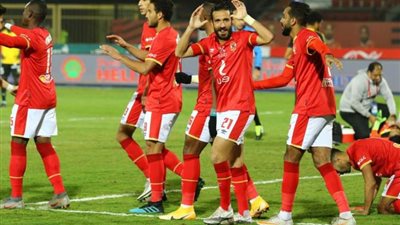 عبد الحميد حسن: 