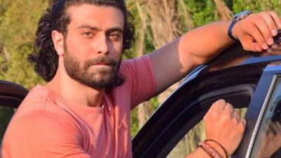 مهند حسني ينتهي من تصوير نصف مشاهده في مسلسل 