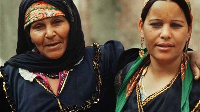 من تيمور السبكي إلى 