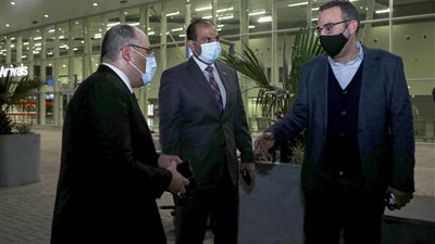 السفير المصري في تنزانيا يستقبل بعثة الأهلي