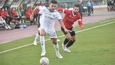 سموحة يجهز مصطفى فتحي ومحمود عزت لمواجهة المصري البورسعيدي