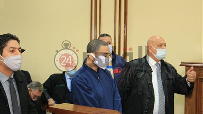 25 صورة ترصد تفاصيل محاكمة سفاح الجيزة بتهمة قتل نادين شقيقة زوجته