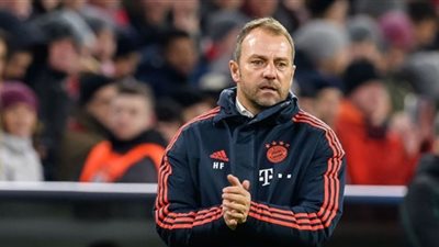 هانز فليك يعلن انتهاء موسم لاعب بايرن ميونخ بسبب الإصابة