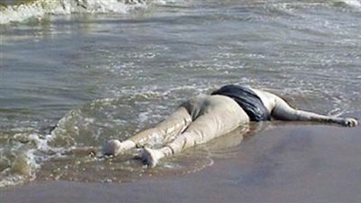 قذفتها الأمواج.. العثور على جثة سيدة متحللة بأحد شواطئ كفر الشيخ