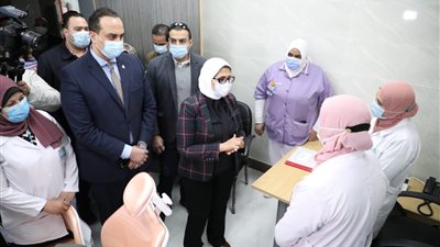 وزيرة الصحة: طبيب الأسرة يقدم 85% من الخدمات للمنتفعين في التأمين الصحي الشامل