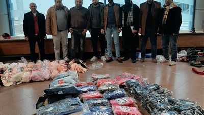 جمارك نويبع تضبط تهريب كمية من الملابس الجاهزة