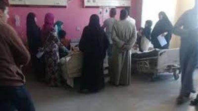 إصابة 5 أشخاص من أسرة واحدة بتسمم غذائي في البحيرة