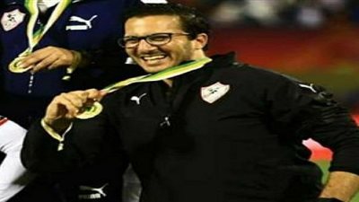 طبيب الزمالك يطمئن على حالة المصابين في القاهرة 