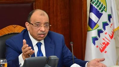 وزير التنمية المحلية يوجه برفع درجة الاستعداد والطوارئ بالمحافظات لمواجهة سوء الأحوال الجوية