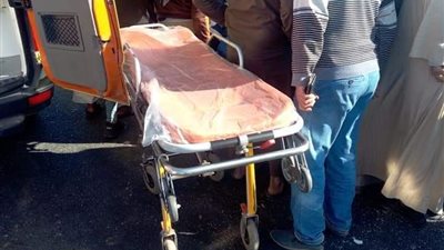 مصرع 3 أشخاص في حادث تصادم بين سيارتين بسوهاج (صور) 