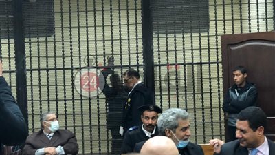 ارتكب الجريمة بالخطأ.. دفاع سفاح الجيزة يكشف تفاصيل قتل 