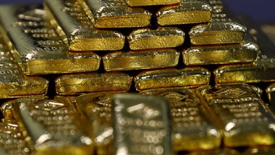 أسعار الذهب عالميًا ترتفع 30 دولارًا بمستهل جلسة اليوم