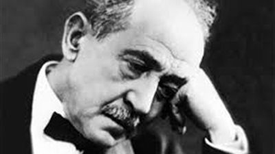 اتحاد الكتاب يفتح باب الترشح لجائزة أحمد شوقي.. تعرف على التفاصيل