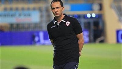 عبد الحليم علي يشيد بأداء لاعبي الزمالك