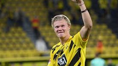 ليس مانشستر سيتي.. نادٍ إنجليزي يقترب من الظفر بخدمات هالاند في الصيف