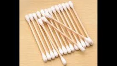 3 أسباب تجعلك تتوقف عن استخدام أعواد القطن لتنظيف الأذن