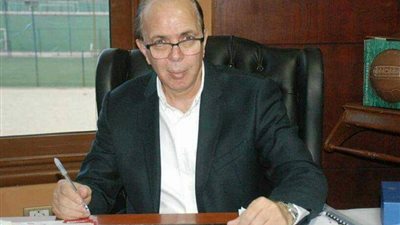 الطويلة: تغاضيت عن حق النجوم في التمسك بوقف قيد الإسماعيلي تقديرا لجماهير الدراويش (فيديو)