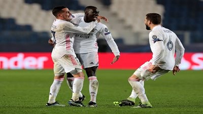 ريال مدريد يفلت من كمين أتالانتا بهدف ميندي في ذهاب ثمن نهائي الأبطال